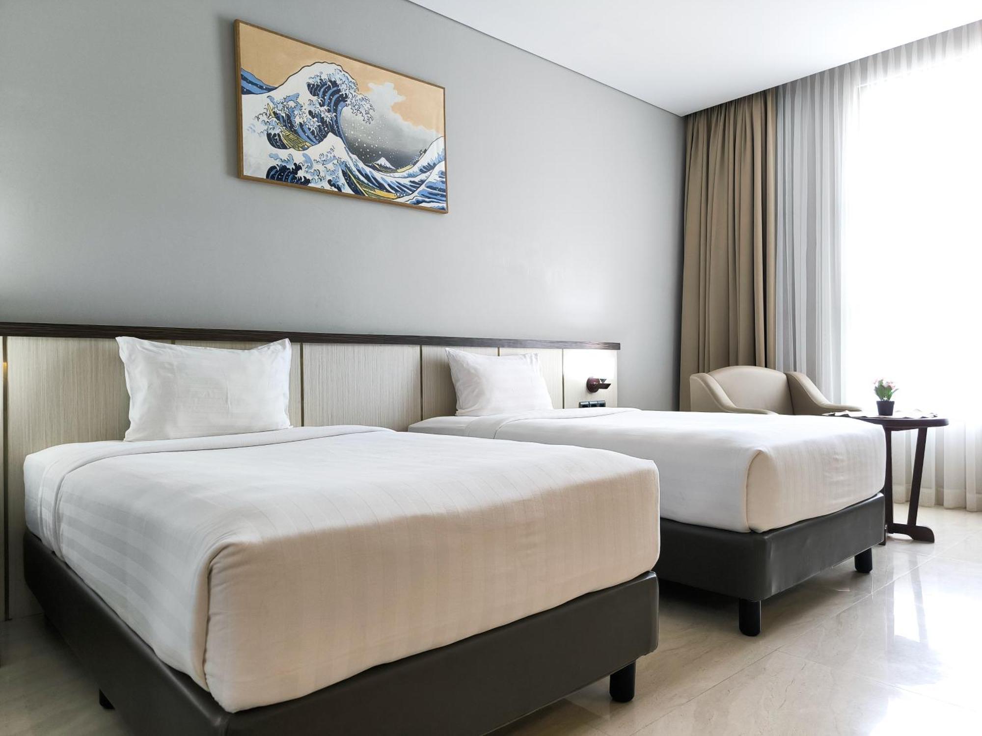 Rylich Panorama Hotel Sorong Room photo